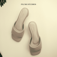 Plush Studios โคลอี้ Sandals รองเท้าแตะเปลี่ยนสายได้รุ่น โคลอี้