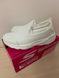 Skechers護士鞋