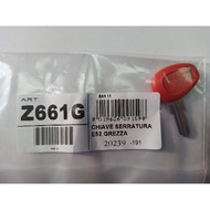 ((Taichung Yizhong Street) GIVI Z661G Locomotive Trunk Hamburger Box Blank Spare Key For V470 V47 E5