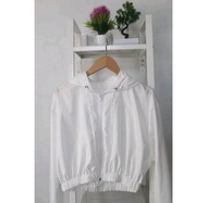 Jaket Crop Parasut / Jaket Crop Viral/ Jaket Crop Wanita/ Jaket Parasut Masakini