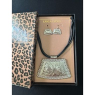 Ercia Lyons Silvertone Hammered Set Earrings & Necklace