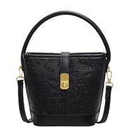 KONO กระเป๋าสะพายข้างใหม่สไตล์เกาหลี กระเป๋าโท้ทใบเล็กของผู้หญิงระดับไฮเอนด์ กระเป๋าทรงถัง