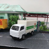 Tomica Isuzu Elf 7-Eleven Delivery Truck (Loose) Good condition only seven eleven 7 11