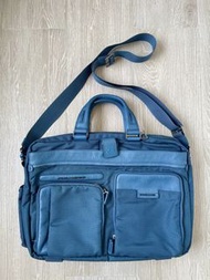 Italy Piquadro 藍色公事包