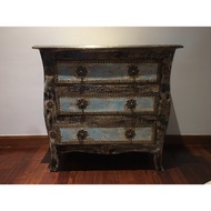 Foyer chest drawer console