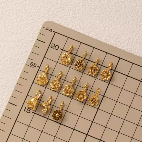 18K Gold Plated Stainless Steel Pendant, December Flower Charm for DIY Necklace & Bracelet Jewelry