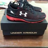UNDER ARMOUR 男童 運動鞋 US4.5Y