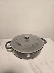 Staub 鑄鐵鍋 24cm