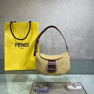 FENDI FENDI 2021 New Style Raffia Straw Moon Bag Crescent Bag Croissant Bag Shoulder Bag Handbag Mes