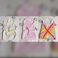 二手包巾-台灣製Schick舒適牌粉色/黃色，日本製彩色星星雙面萬用巾