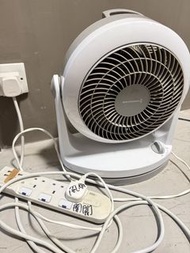 松井MATSUSHO 白色座枱電風扇 portable white electronic fan model MAT-NFS1912M 三腳香港安全品質 three legs electric plu
