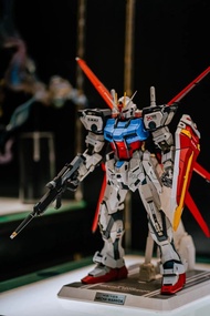 High Model Assembly HG Assault Freedom Wing Unicorn Red Heretic Modified Gundam Boy Action Figure To