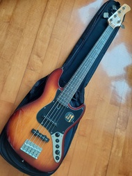 Marcus Miller (Sire) V3 2nd (Not Gibson, Fender, epiphone or ibanze)