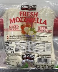 美兒小舖COSTCO好市多代購～KIRKLAND MOZZARELLA 摩佐羅拉切片乾酪(510gx2入)