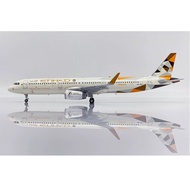JC Wings 1: 200 Airbus A321 Attie Hard Airlines A6-AEJ LH2402 Model