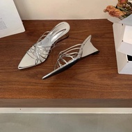 Elegant สไตล์ฝรั่งเศสส้นแบนรองเท้าแตะ Fairy ฤดูร้อนใหม่มาถึงวันหยุดรองเท้าส้นสูงรองเท้าแตะรองเท้าสํา