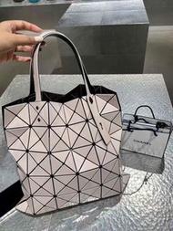 特價❗️Issey Miyake Bao Bao beige handbag 三宅一生 經典 六格 奶茶色 米色 手袋 包包 tote bag shopping 日本專門店