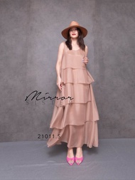 (นางแบบใส่ชุดขาย) LamooN 5th LayeR Maxi DreSS เดรสขนมชั้น เดรสชั้นๆ เดรสแขนกุด ระบายต่อผ้า5ชั้นสวยละ