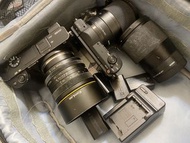 2 Sony a6300 & a5100