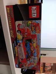 TOMICA Cars 閃電麥坤拖車玩具