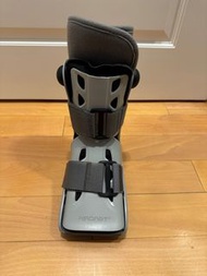 Aircast walker boot