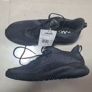 全新 New Adidas Alphabounce running shoes (black color) 黑色跑鞋 US11 UK10.5 FR45.5 JP290 CHN280