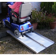 HY-# Factory Direct Sales Portable Aluminum Alloy Folding Barrier-Free Electric Car Step Ramp Mat Wheelchair Ramp EQE2