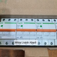 Mcb Domae 40A 3P 6kA Schneider