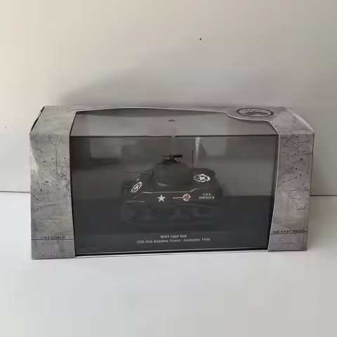 Box Cracking Diecast IXO 1/43 Scale M5A1 LIGHT 1944 Tank Shell Alloy Accessories Plastic Track Rubbe