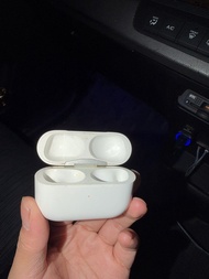 AirPods Pro 2 充電盒