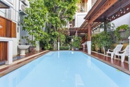 21 ห้องนอน 21 ห้องน้ำส่วนตัว ขนาด 500 ตร.ม. – เขตเมืองเก่า (Moonlight Boutique Home 24BR w/Pool in