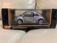 Maisto Volkswagen New Beetle 1:18模型車