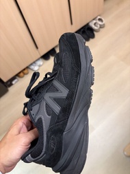 New Balance 990v6 Triple Black