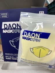 現貨 韓國 DAON KF94 MASK 三層2D立體防護口罩(黃色口罩)(1套2盒共100個)