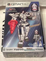 QMAN Dada Ultraman 模型