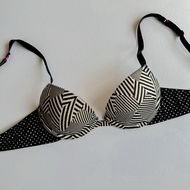 32A — LA SENZA Push-up Bra