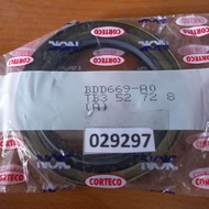 Rear CAR WHEEL SEAL IN ELF NHR55 77PS BRAND NOK CORTECO PART NO BDD669 SIZE 52X72X8 PRICE PER SEED