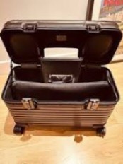rimowa original aluminium pilot