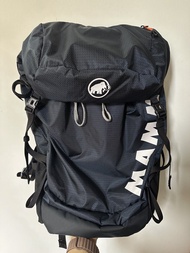 Mammut Women's Ducan 24 Hiking Backpack-Navy 長毛象猛犸象杜坎登山包女戶外背囊