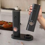 Electric Salt And Pepper Grinder Set With Base, Pepper Mill, Coarse Grinder, Battery Powered, Electr