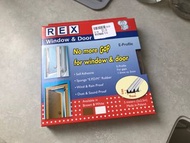 咖啡色E行風雨貼 門窗隔音防水條 Window & Door Seal