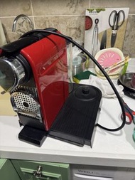 Nespresso 膠囊咖啡機