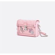 Fion Fion Fion High-Quality Cowhide Female Bag Small Square Bag Diamond Luggage Bag Gem Fashion Casu