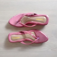 Sandal Heels High Quality  Hak Wanita 3cm Anti Slip Wedges  Real Pick Terlaris Heels Kasual 3 Cm San