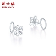 ZHOU LIU FU 周六福 ต่างหูทองคำขาว 950% ดอกไม้น่ารักต่างหูสตั๊ดสำหรับสุภาพสตรี PT093154