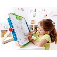 Hape Toys: Anywhere Art Studio