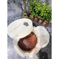 Basque burnt cheesecake crust