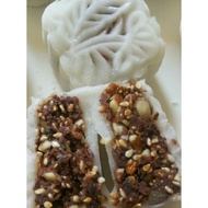 Bundle of 2 Boxes 伍仁 Wuren Nuts Snowskin Mooncake/ Preorder Available chat with us