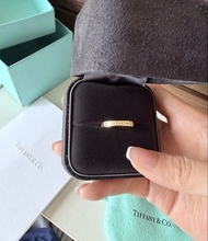 Tiffany & Co Ring rose gold band ring Tiffany & Co 玫瑰金戒指三粒鑽石US 5.5 有單有盒有紙袋 可陪驗