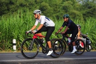 READY CELANA SEPEDA GOWES 3/4// LEGGING SPORT UNISEX PRIA/WANITA// MANSET SPORT PRIA/WANITA